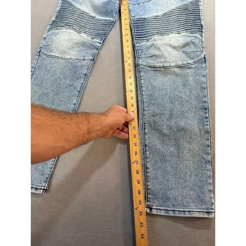 True Religion Rocco Moto Relaxed Skinny Jeans Mens Light Budding Wash NWT 38x32.